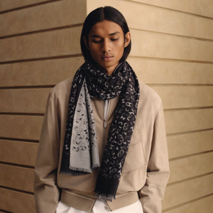 カシミヤマフラー 《タータン・マイヨン》 | Hermès - エルメス-公式サイト